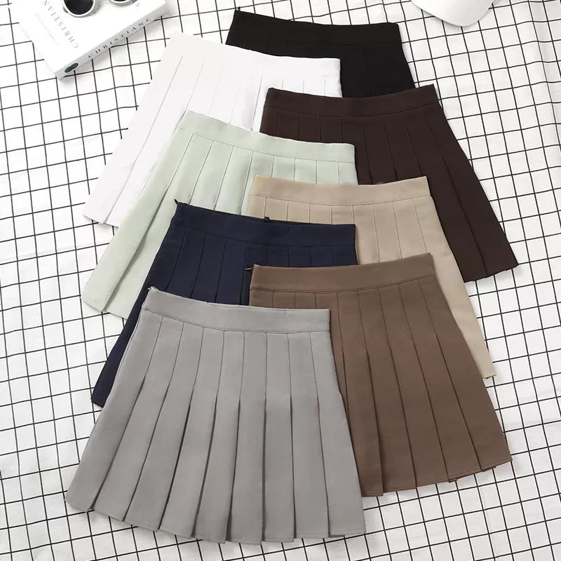 Brown Ladies Korean Style Black Mini Pleated Skirt
